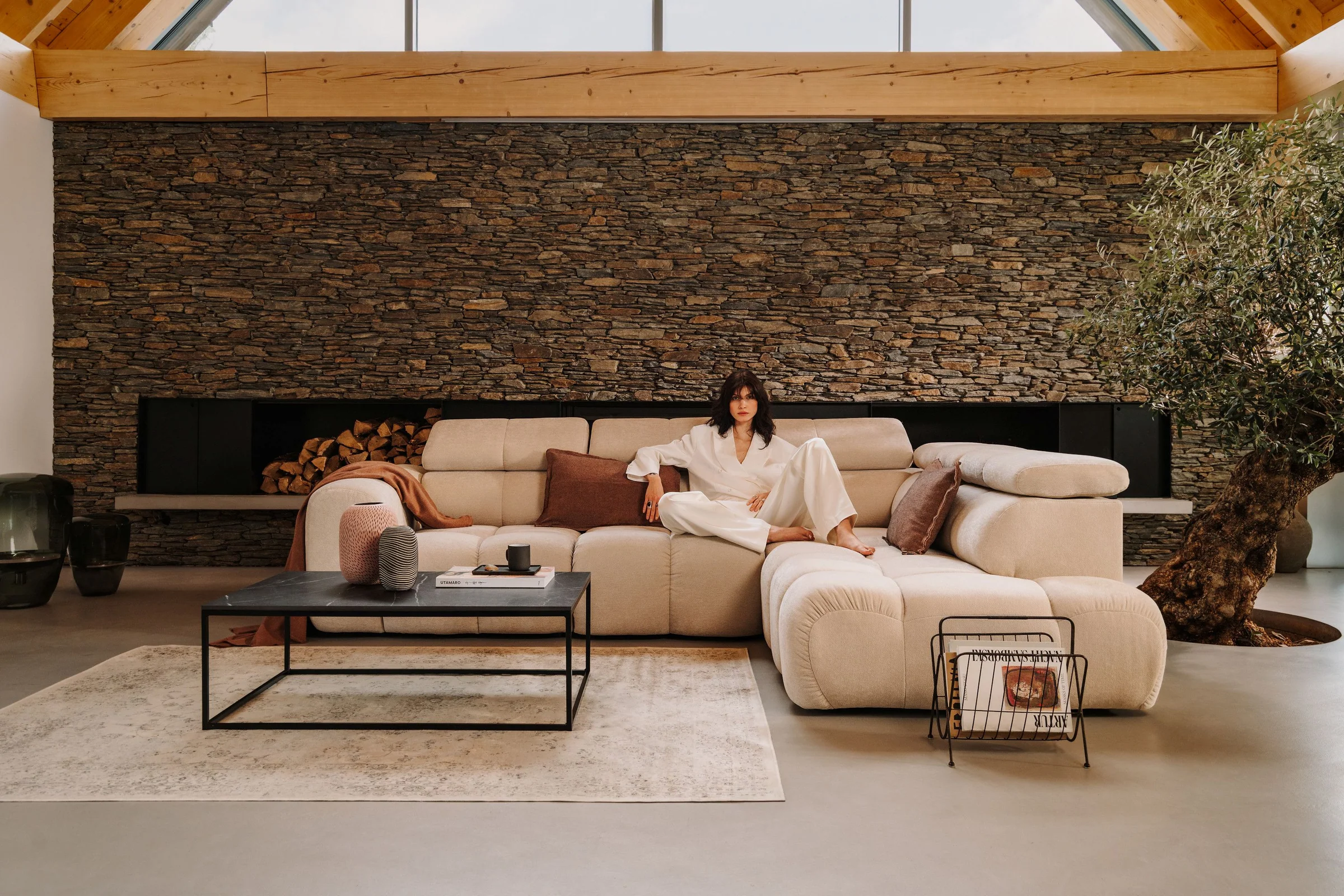 PUSZMAN_Bloom_Modular_Corner_Sofa_Ditra_New_20_001